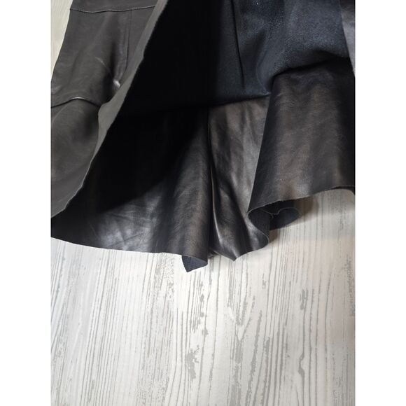 Do+Be Faux Leather Ruffle Skort Small Black Corporate Goth Edgy Y2K Street Style - Picture 6 of 7
